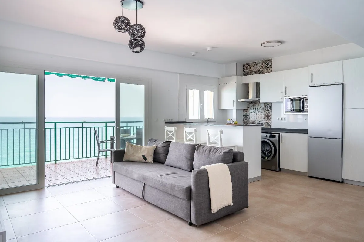 8d7c89c5-de06-4530-a28f-de0d3c949ab5