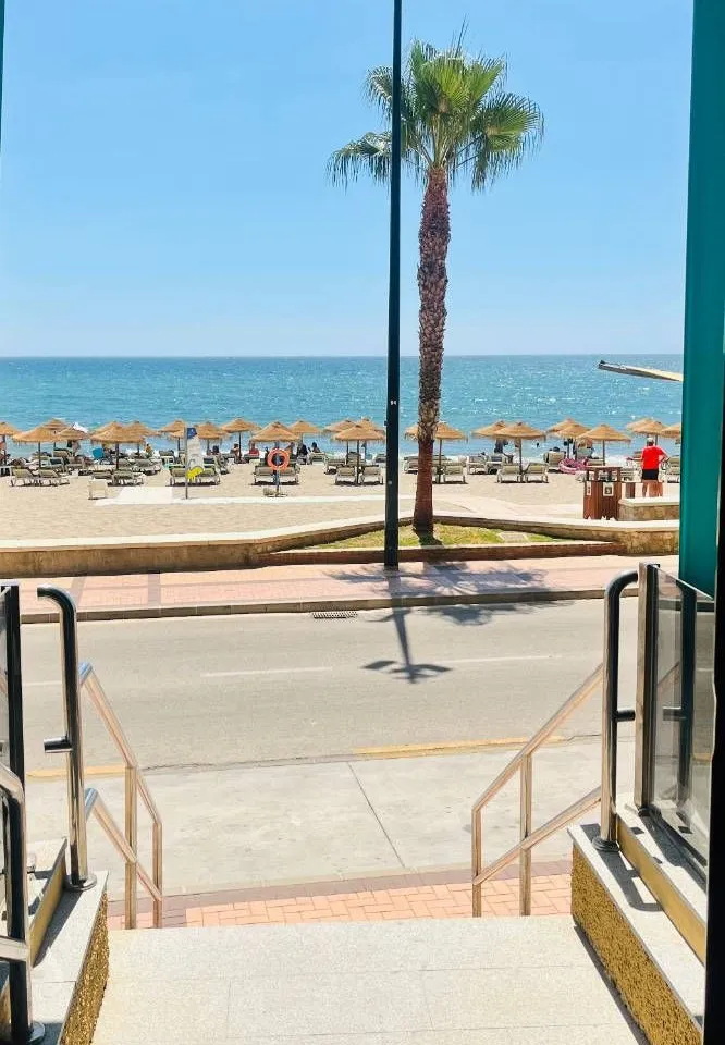 c3f997e0-4e28-44a1-831d-bd9c8b5bedf1