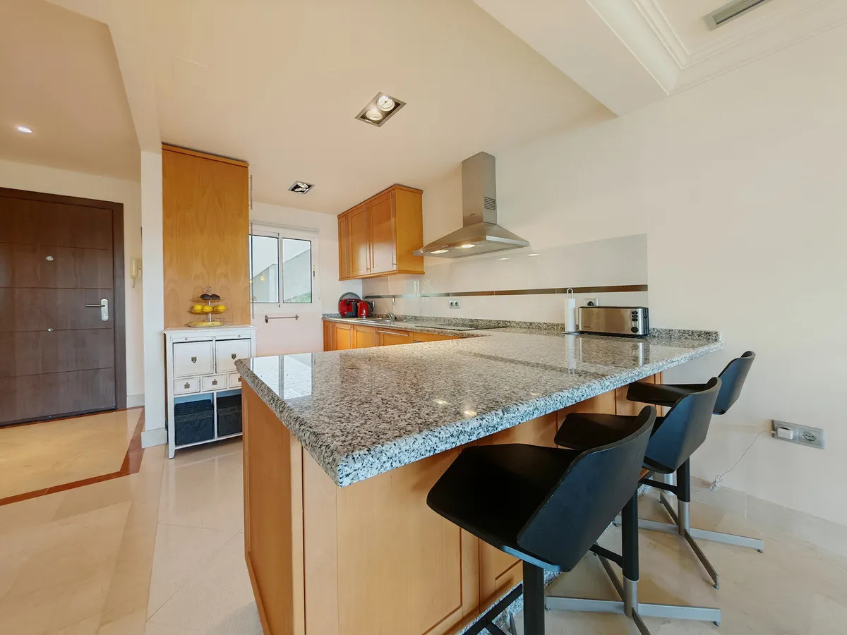 1f88b957-2231-4b4f-a84d-f5ead9f33c98