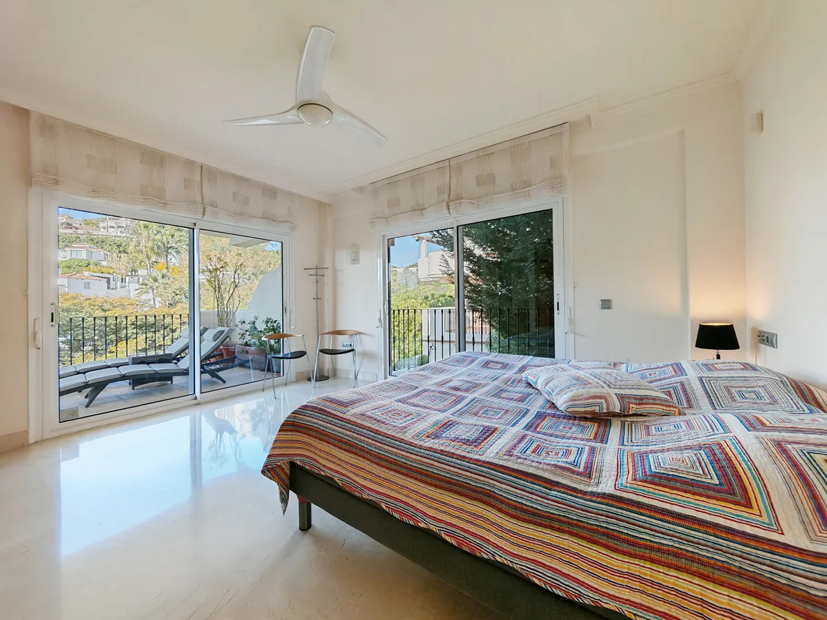 328d00e1-1f24-412a-bd8d-0a7317695c54