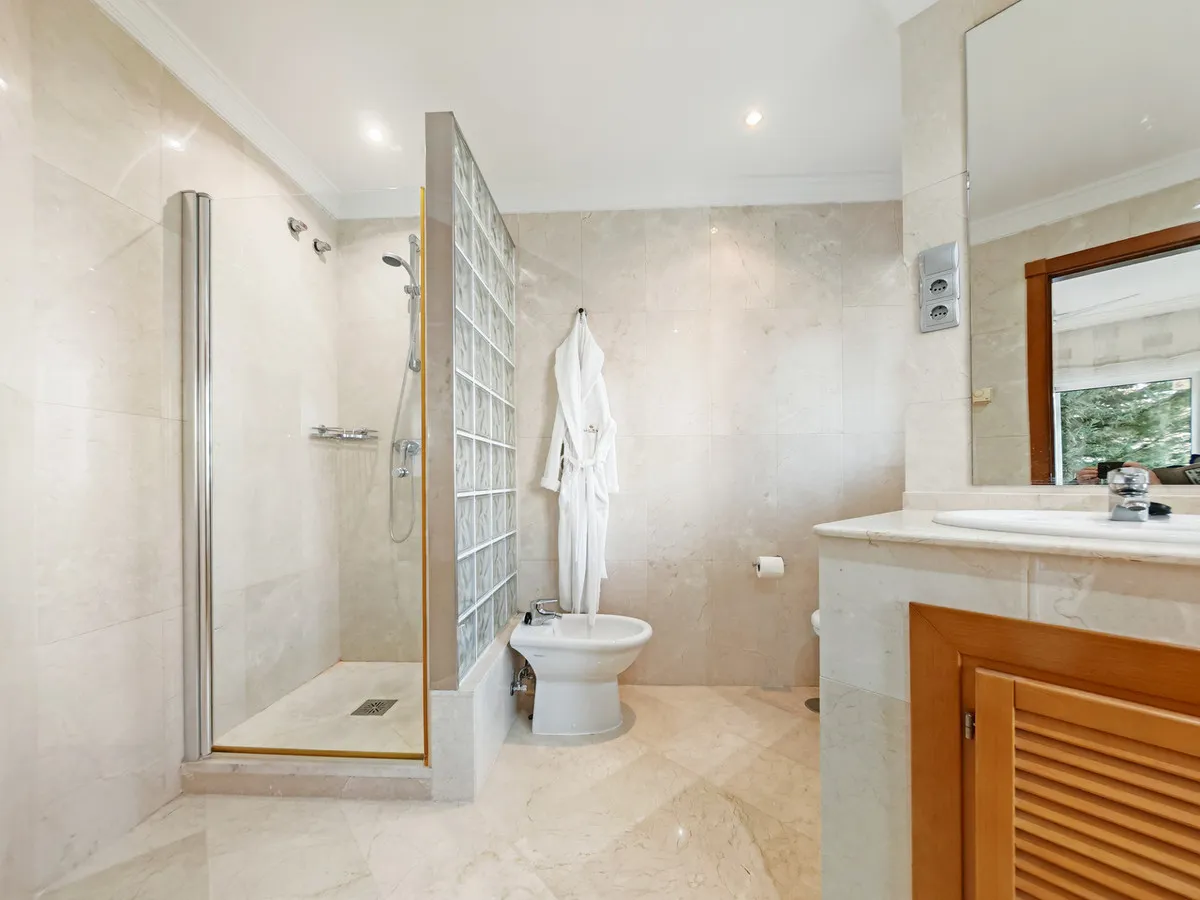 66bf3e74-91bb-4a8f-8a2c-bc831dce6bf2