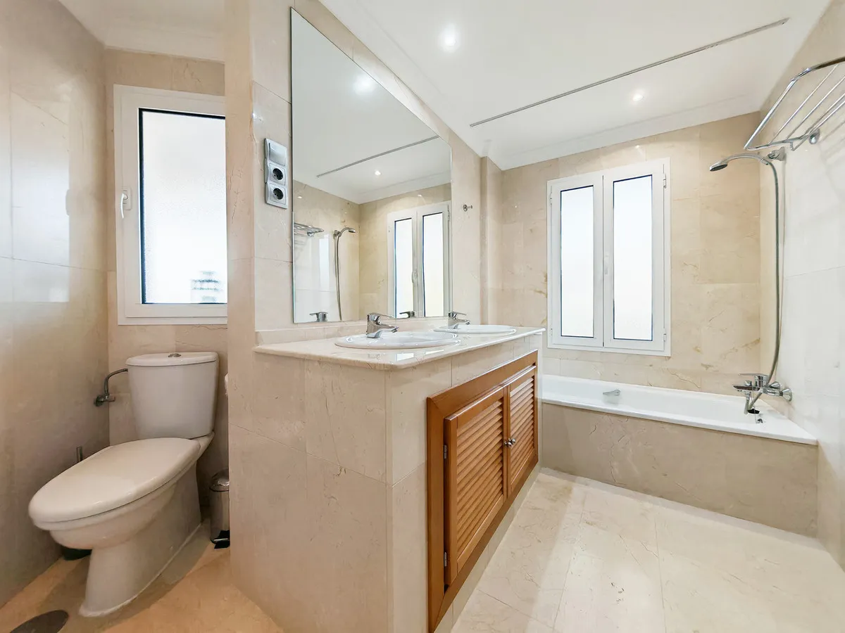 f2e59526-7979-4681-ab44-9088ac70fb7f