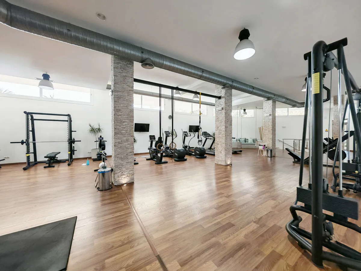 f98b9018-7126-4dd0-9b2d-c5dce1bf9718