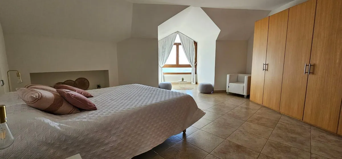 656e9d51-e9d9-456a-ba5f-cc16dc041c07