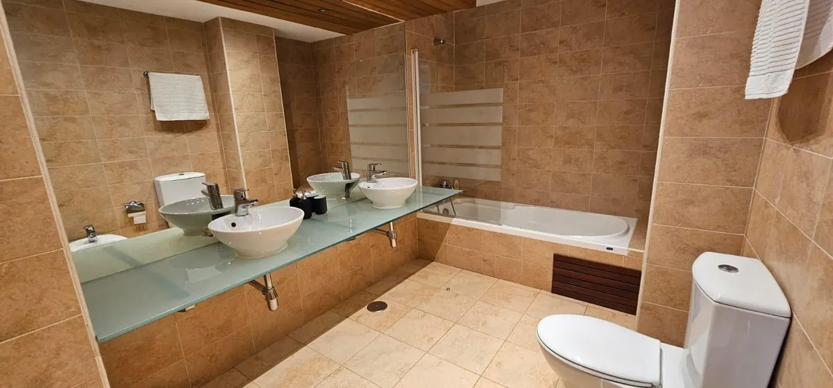 6ab4d267-d37a-439a-9474-ede8e668da17