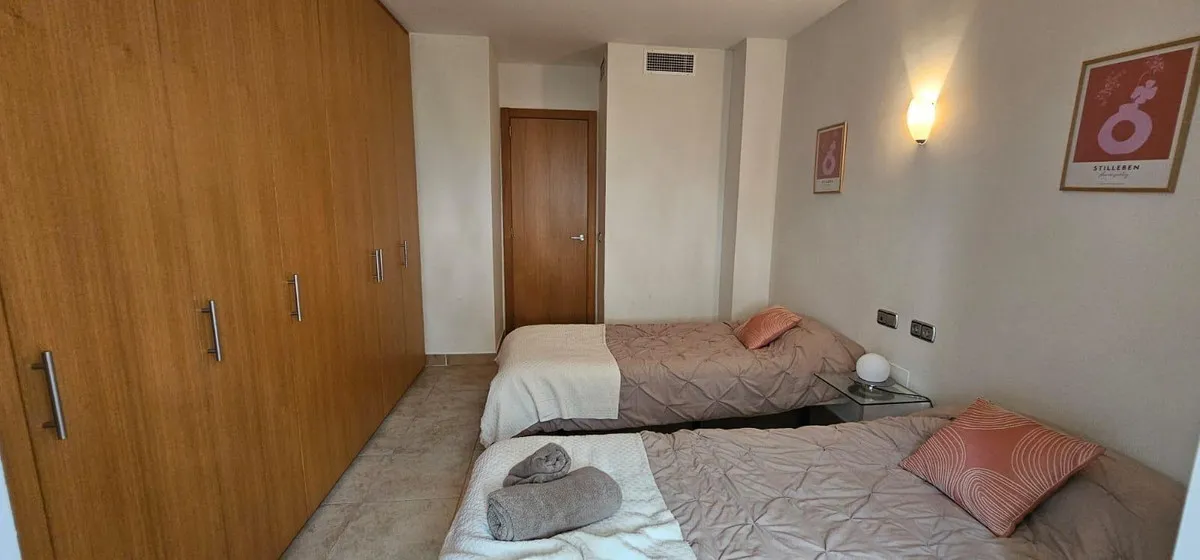 a8e40624-1b3d-44ab-aecd-0221de158104