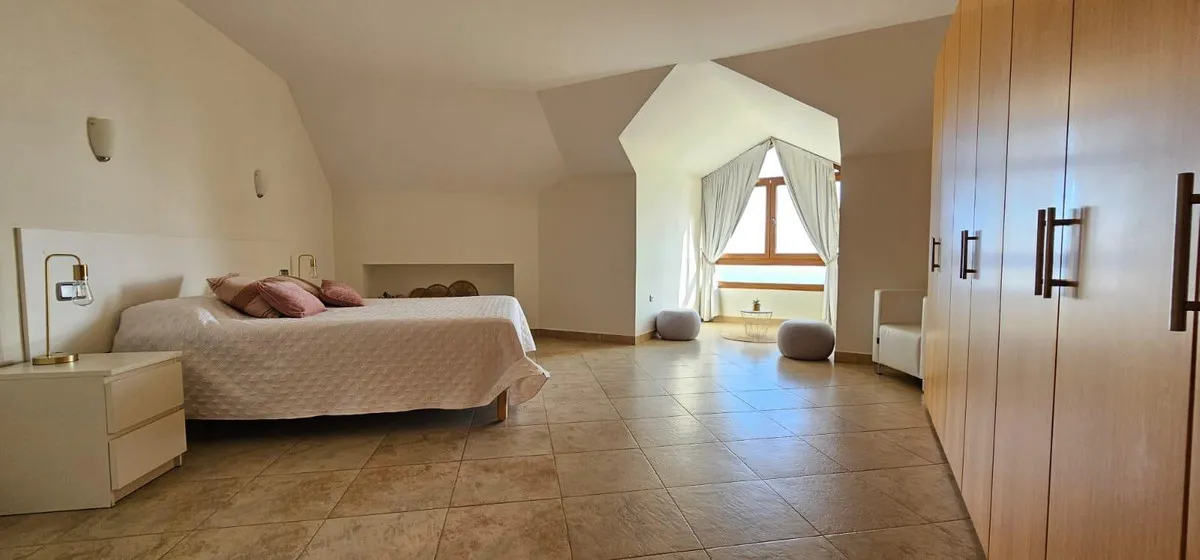 dc019ec6-a828-44fd-8751-1334ffed9689