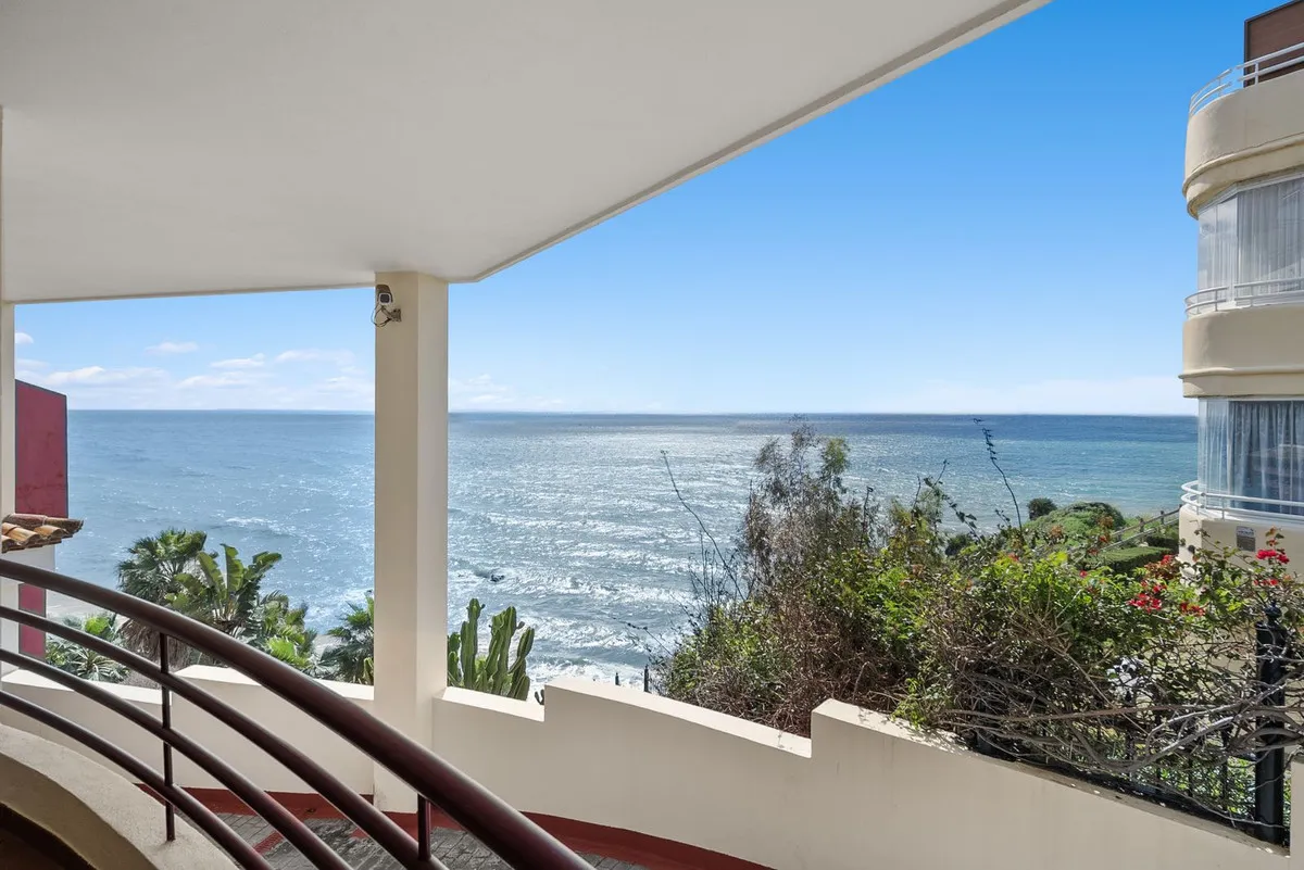 fac51d0b-053c-4f94-93ce-deb40a518282