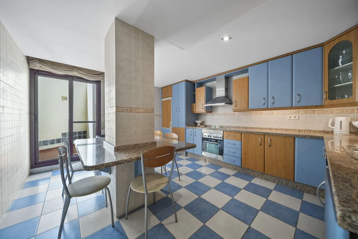 fd03d783-0c18-44a5-b621-7ab39d26bd29