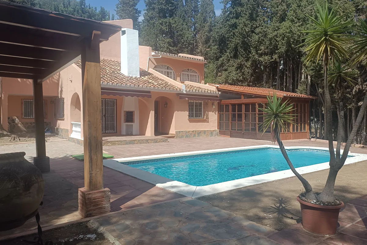 4df46653-eef1-4289-b495-cf276f87921e