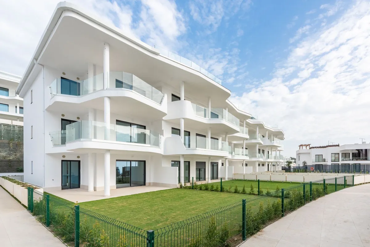 c8f94616-ab8b-4a81-9593-5695335e7432