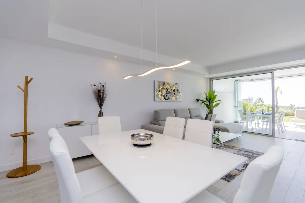 3467dd39-c30e-49b3-9a55-fa5c04a9ac41