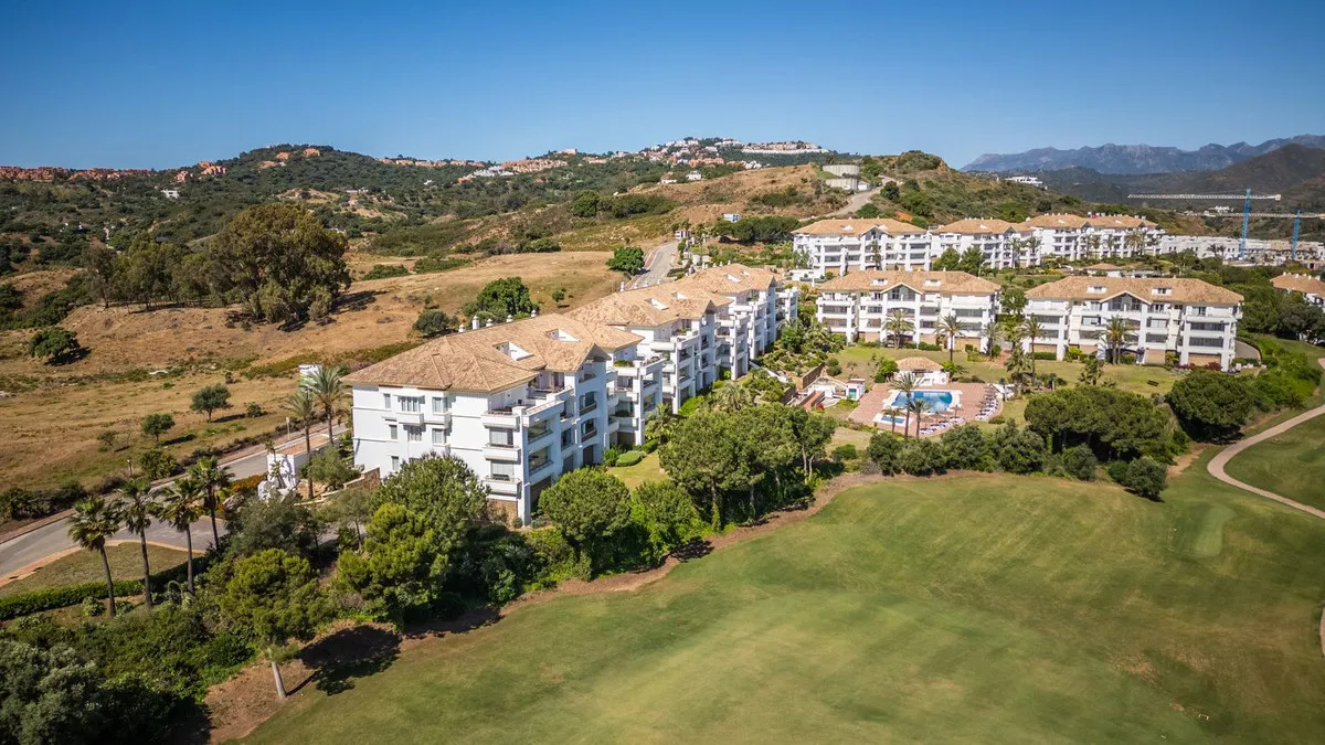 7fa2c22f-2c57-466e-a1c9-c6d8b76e5349