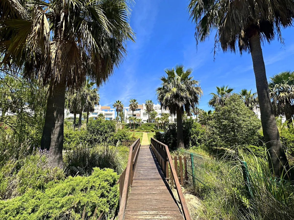 dc41dcfd-a561-4861-8dc5-492261552a33