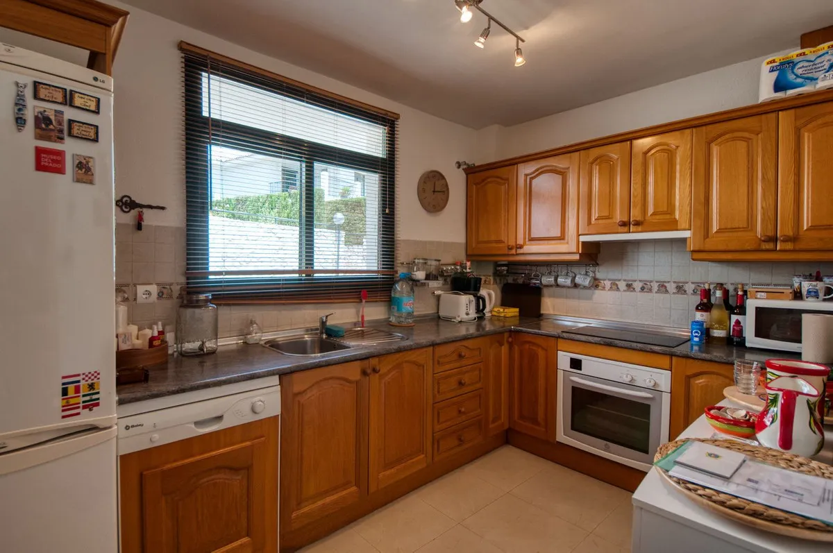 0ee092b3-a3d3-4f7f-958d-126b261ea5aa