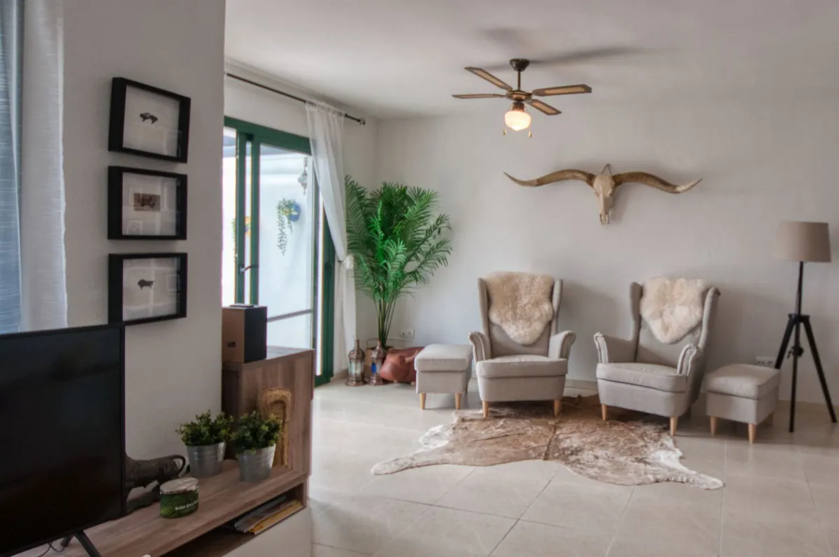 28aee949-fdbc-404e-b7d4-0c3beb004f82