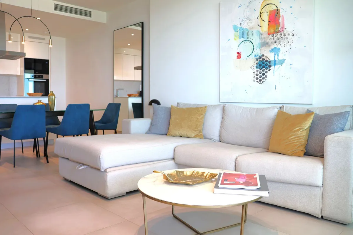 7825b27e-e6cb-4ae7-8c94-9989066dcfdc