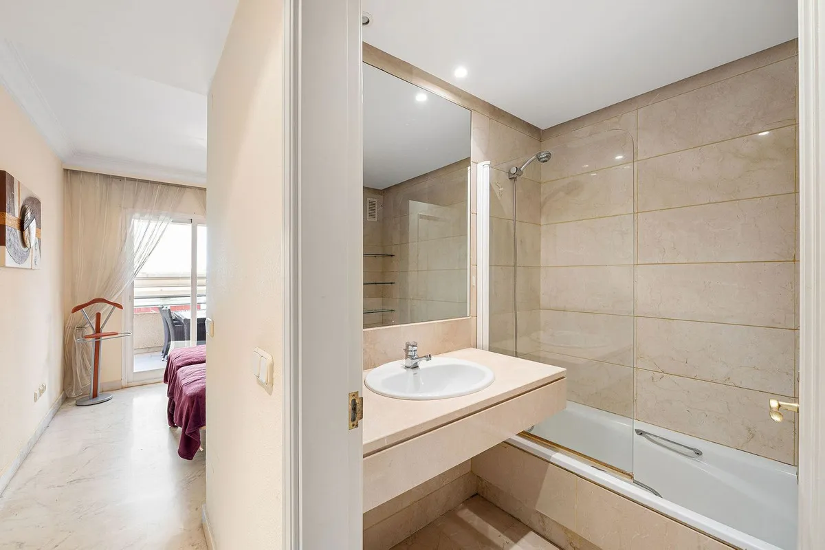 7e8679c8-648b-4744-9eb4-95c48cb7209d