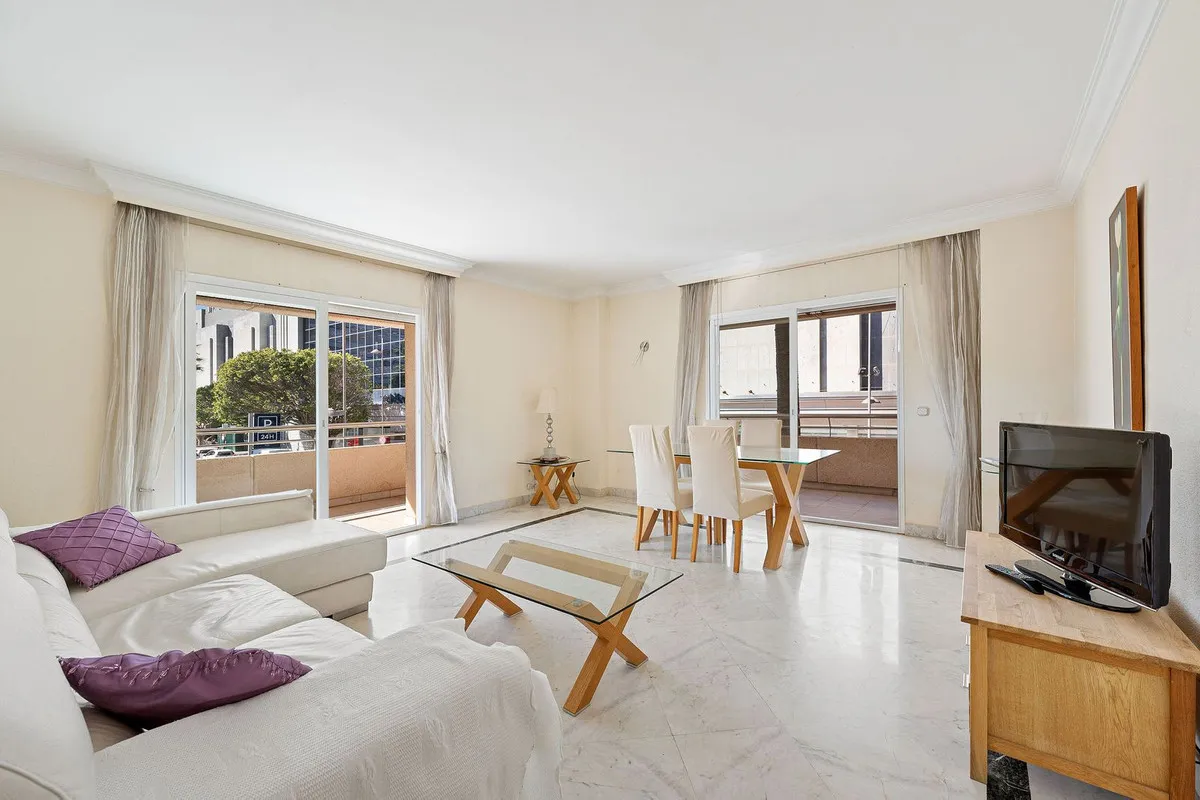 815f7f7f-230b-4dbb-8e87-ee59e7d9eaa9