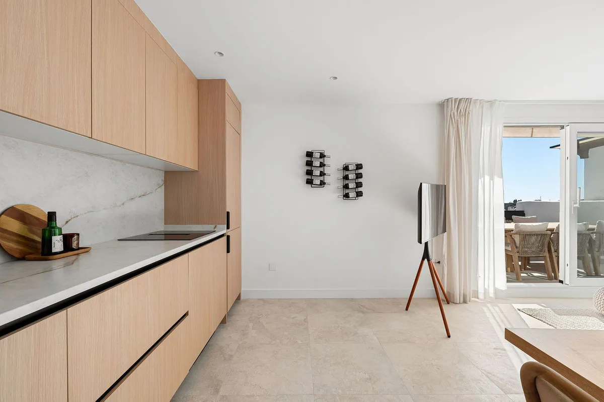 5a51b5a4-90ae-4e77-873f-ce2f66f0c4fb