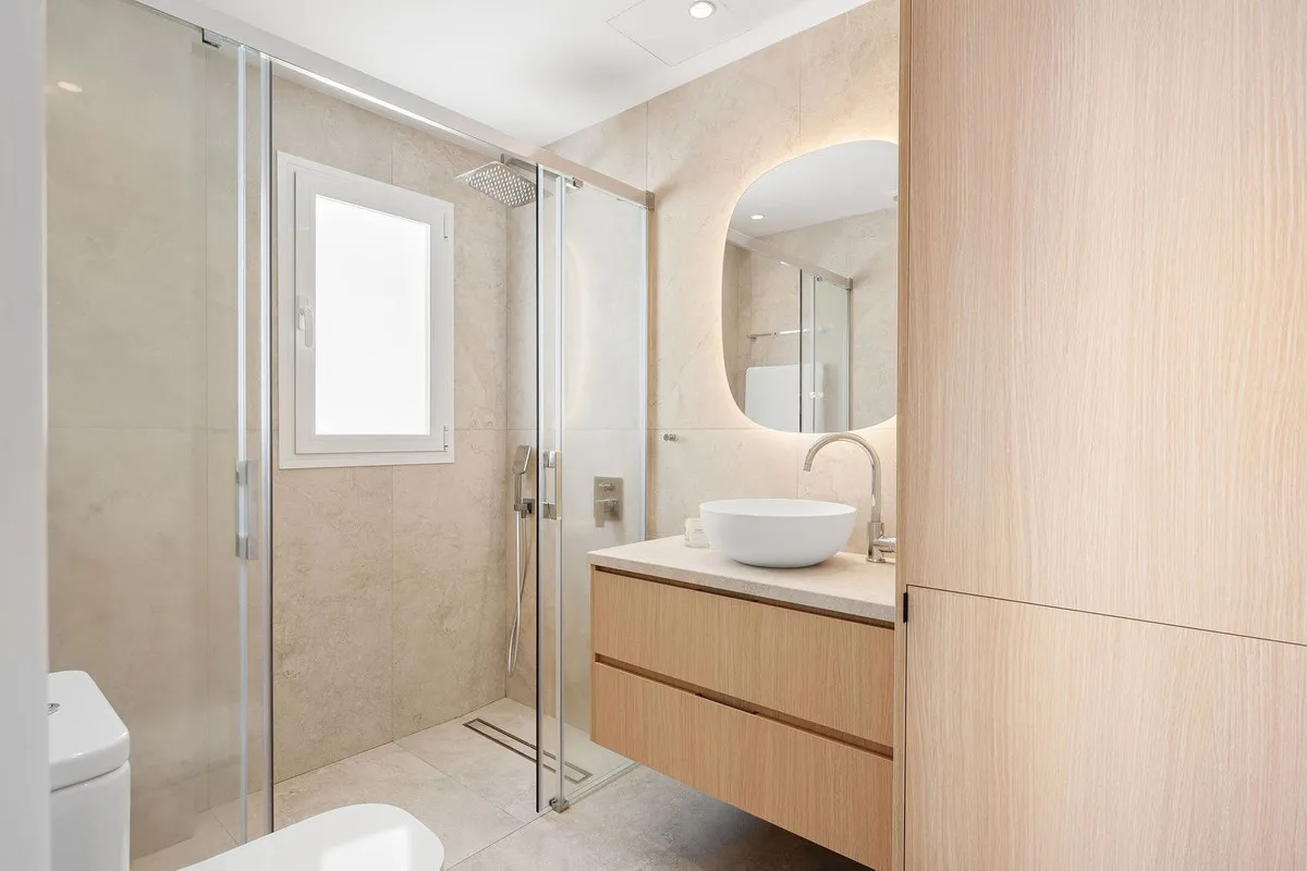 d2b7f489-10f2-4bbc-8ab8-bdac1bd521ba