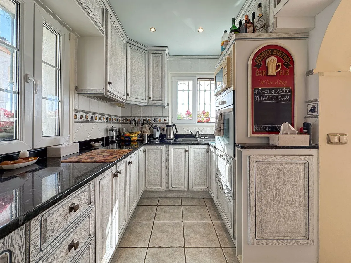 071e2c23-7baa-44e6-88ed-56b5d82d2633