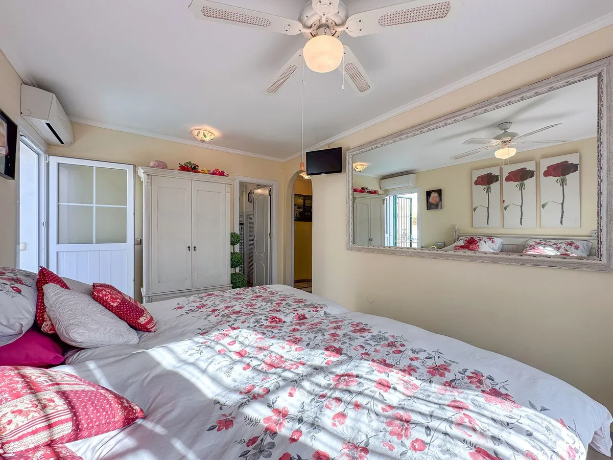 27d21d1c-3a77-4563-9994-cea21ca41b9c