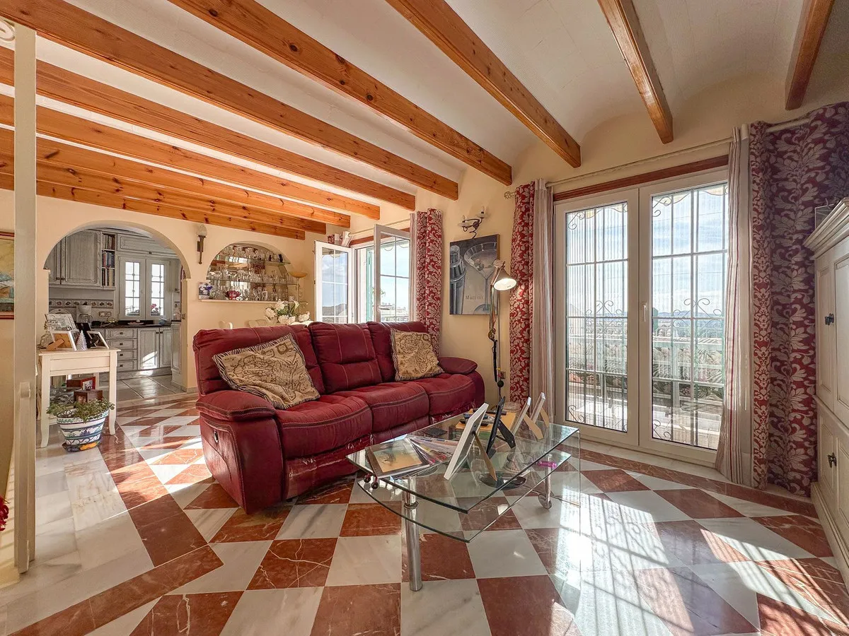 e96d8668-bc4e-4dfd-83fb-ea76d569b9b9