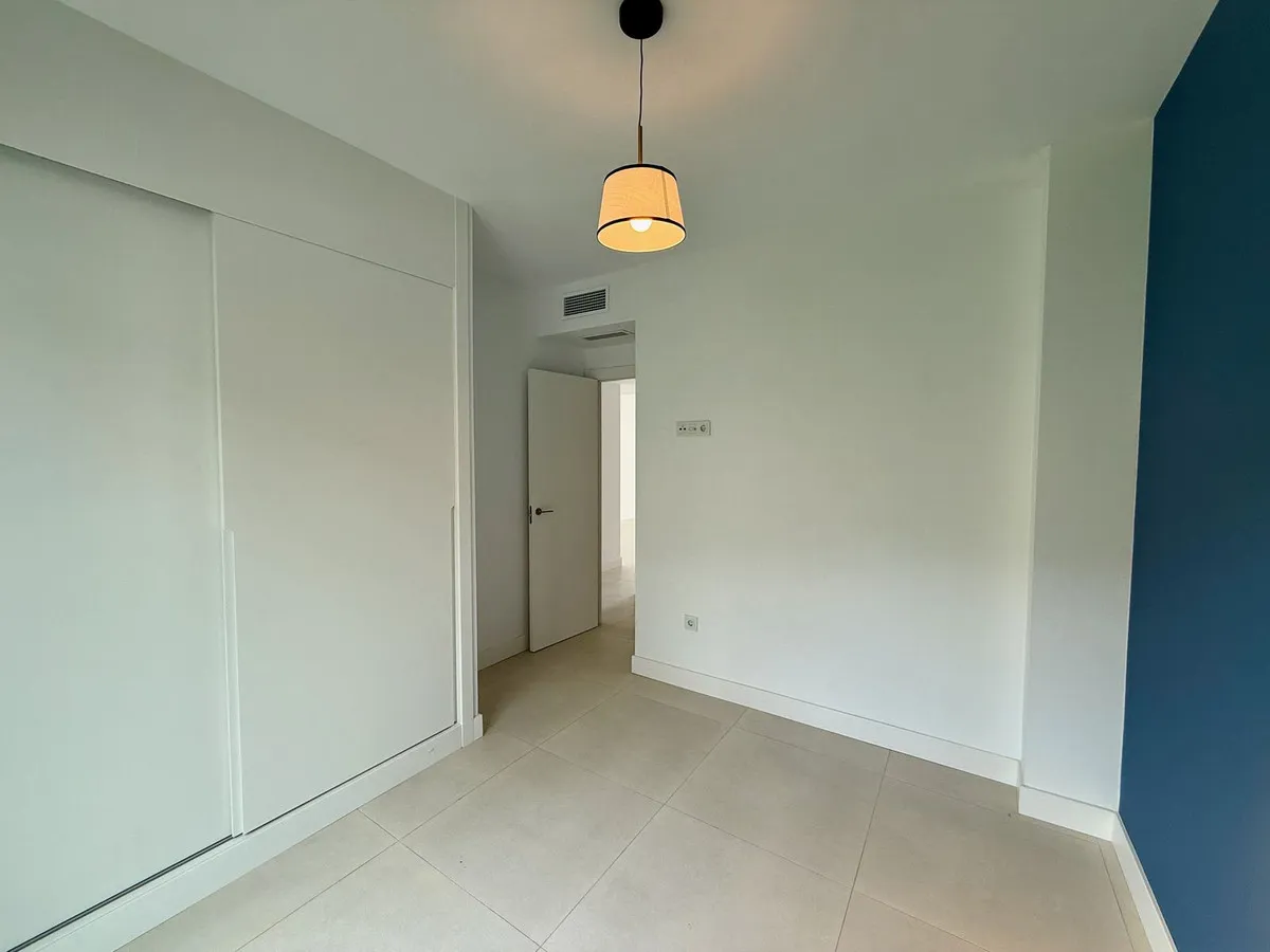 69118498-a9a5-409a-9b53-fbd22d7329ae