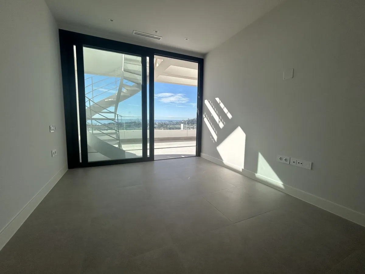 7248ae19-3087-41a1-8702-f374d101cbee