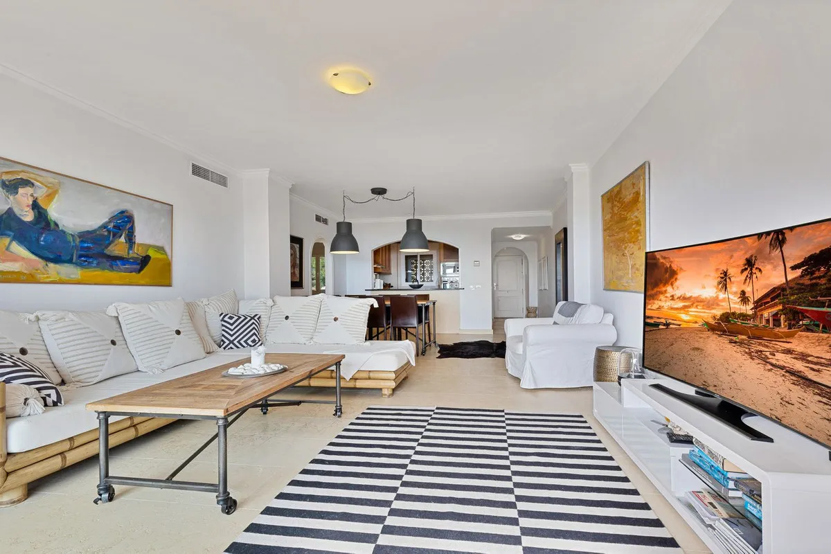 1a7e3455-1311-44ef-8b2a-207db5aac6ad