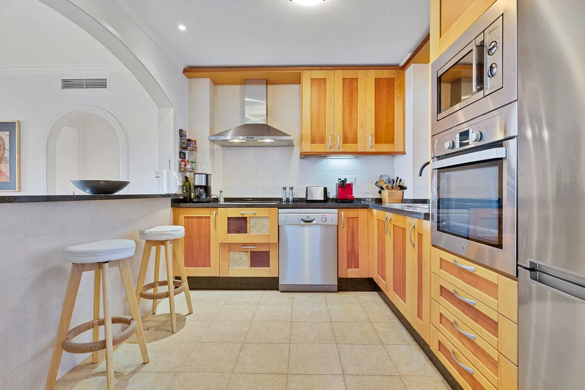 d21dc1fc-bbdc-4880-918a-bce525eb026c