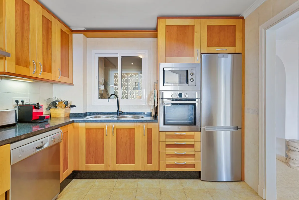 e7e68c13-3ce8-4c97-a92a-4792b4182ed8