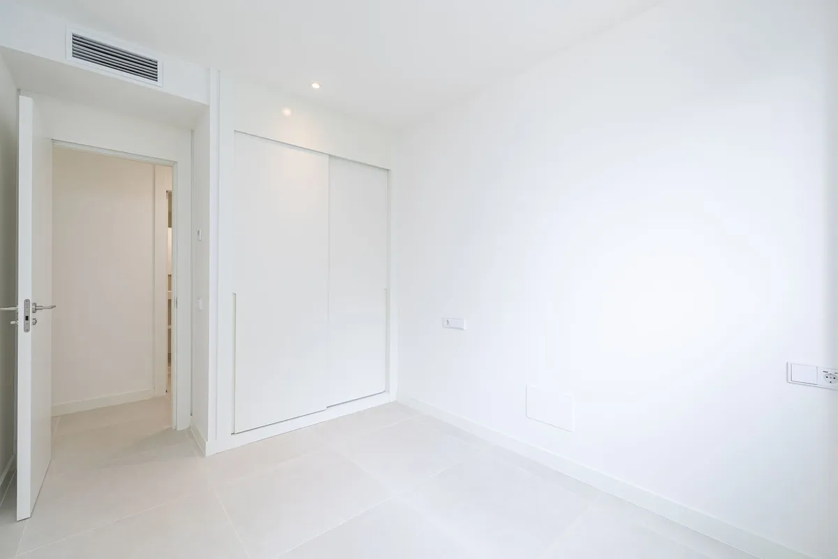 9e97d161-9839-4191-96d6-f895f43b8490