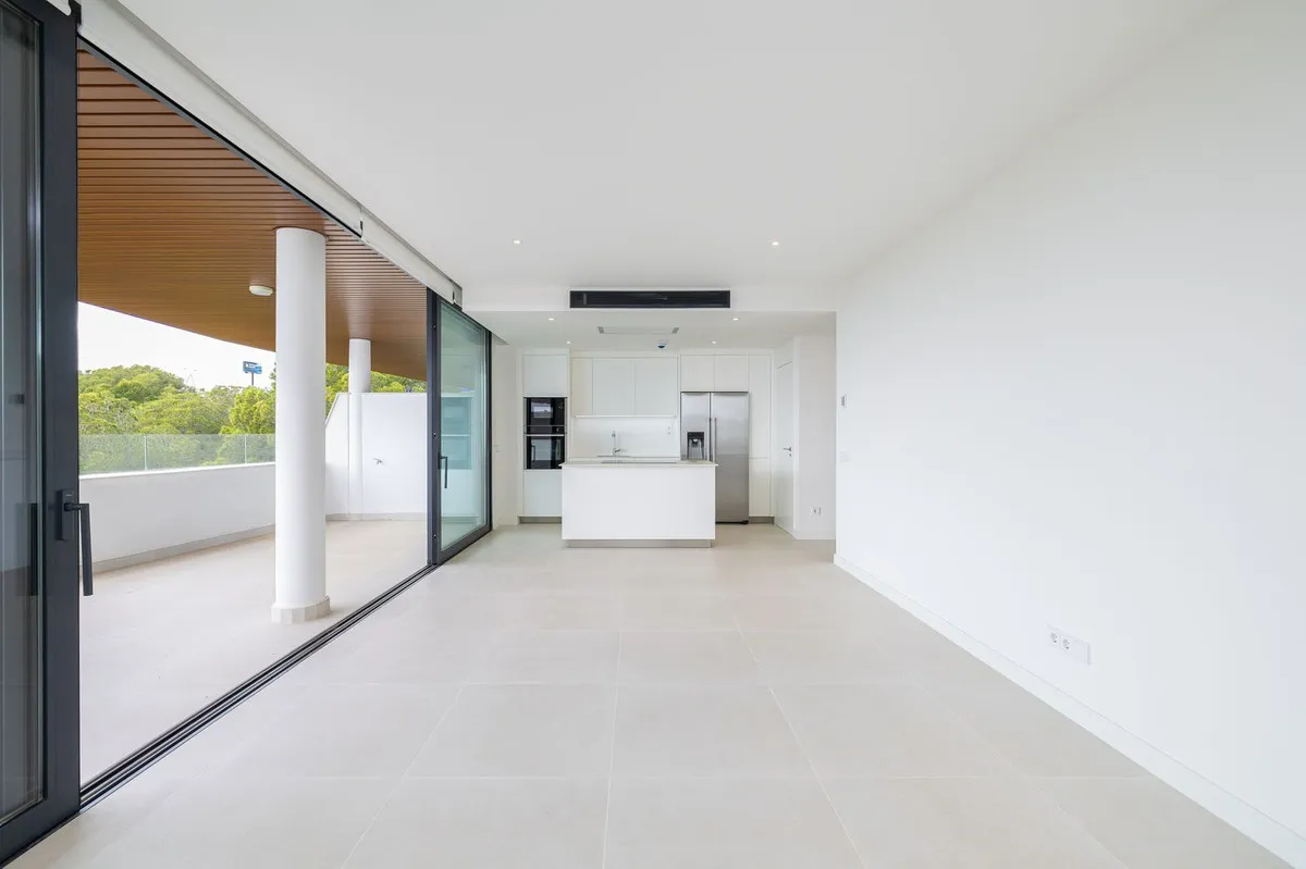 c49b45f9-17b2-4cea-a90d-b4c238490004