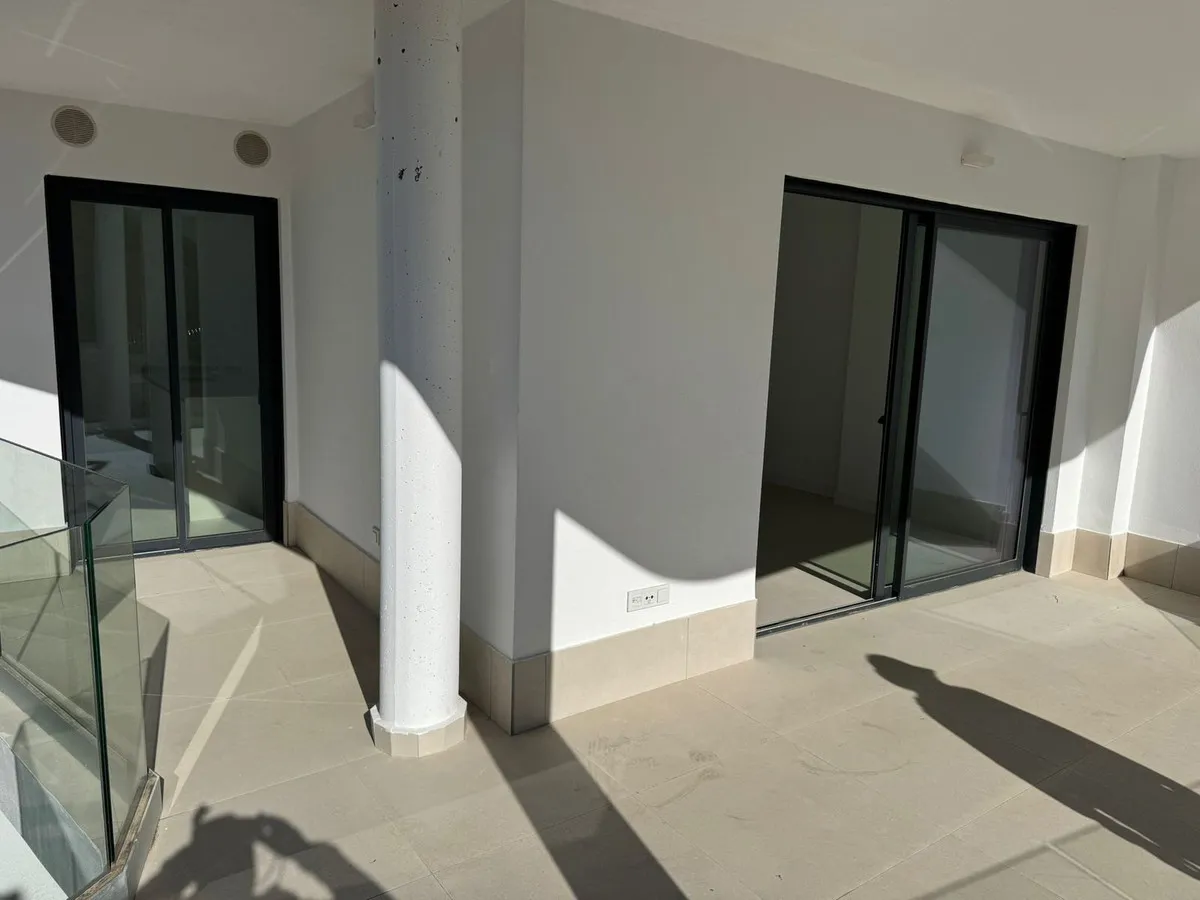 f722cb1b-d945-47e1-b146-f9764e6a9e6a