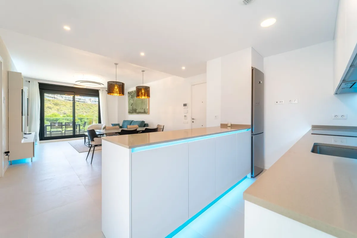 23a5a28b-dc34-438b-b4c4-b36b9f2f635c