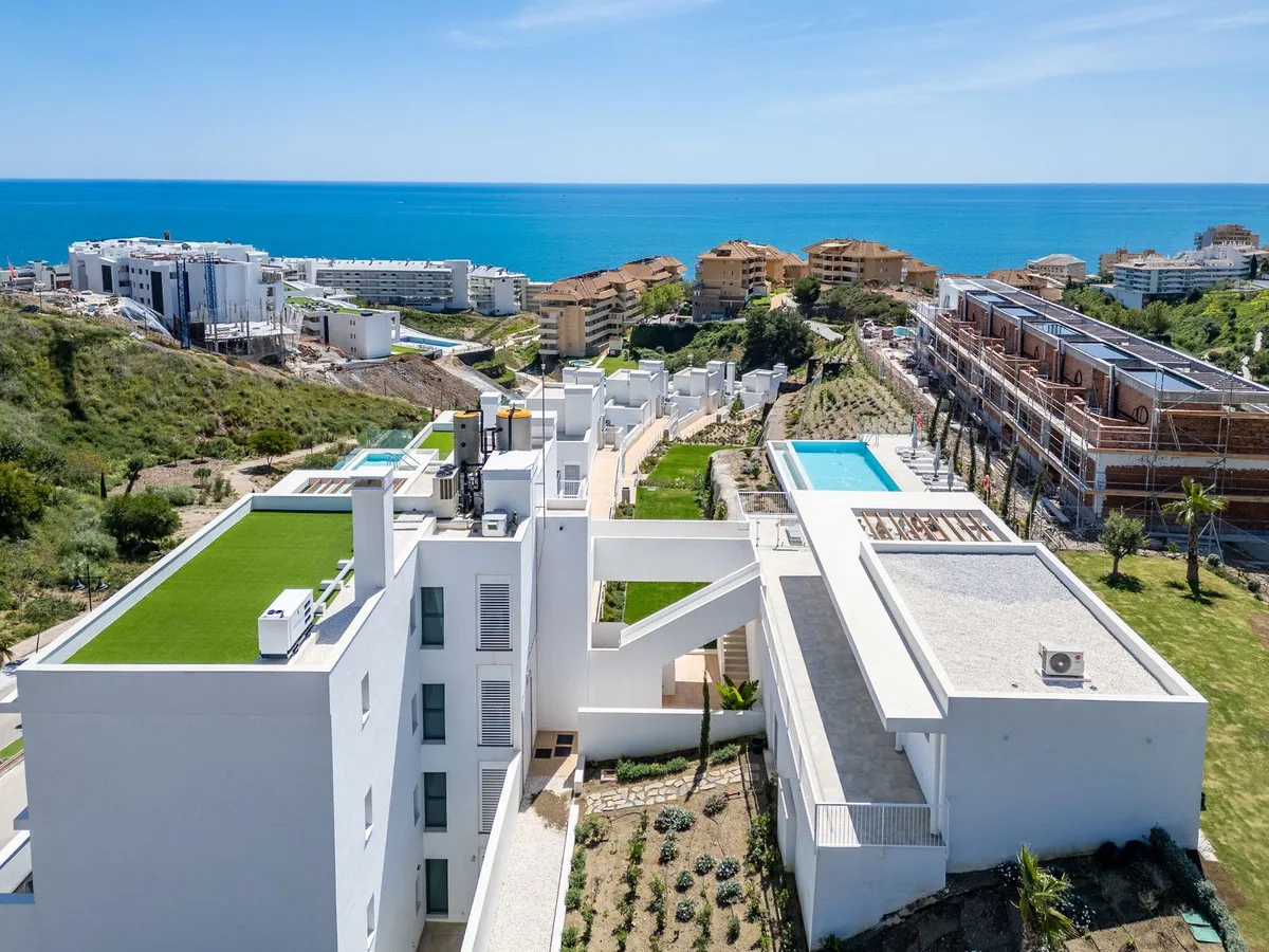 2f6f100b-6b2d-4ee8-b719-6dd1a68aeb06