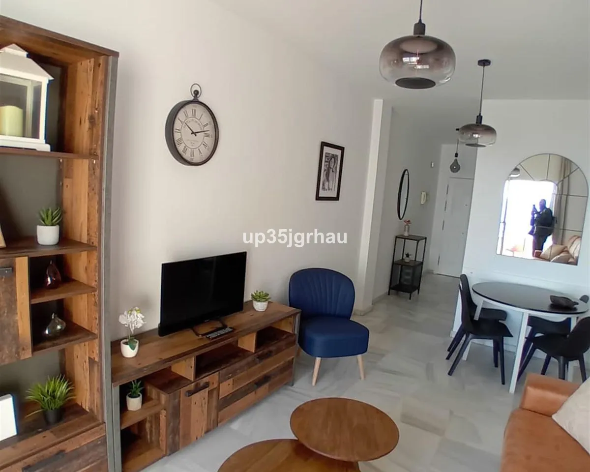 d535352b-61fa-4703-bce8-a73e8a877dee