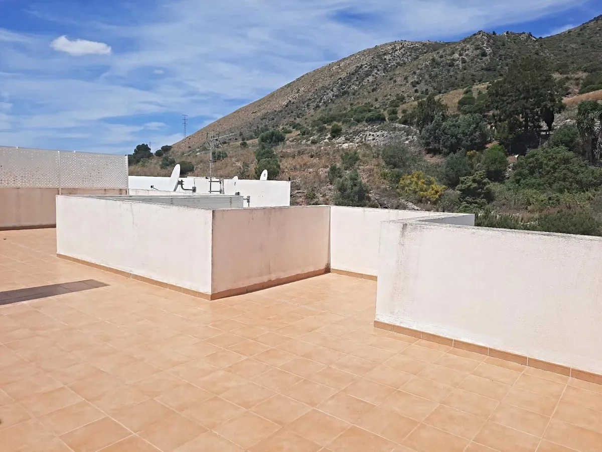 2ec73820-77bb-478b-9807-60d9f55cad6d