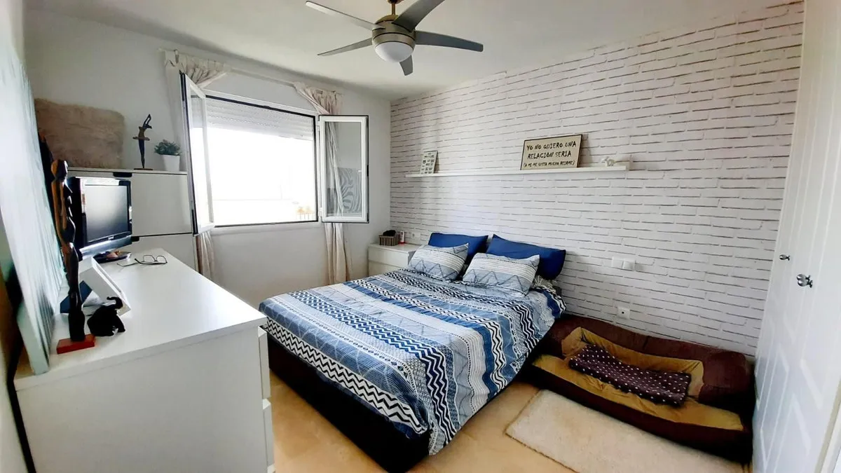 c0bc11f6-280a-4df8-af7e-05e4fe6bb010