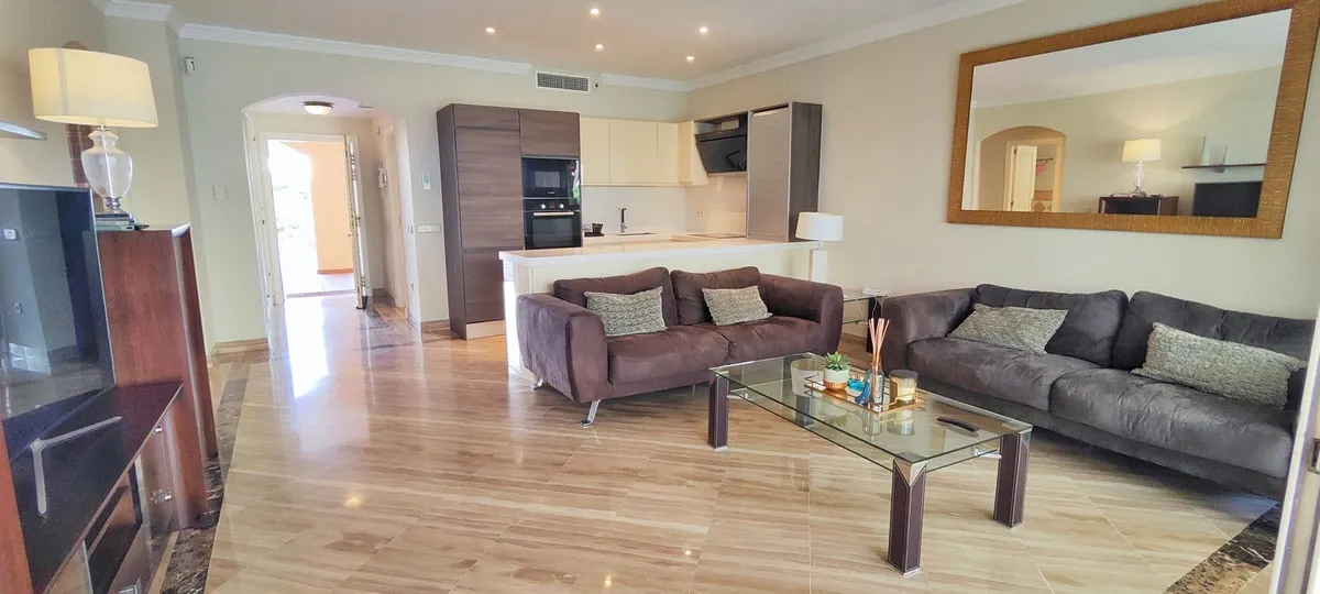 3c886eb2-2631-43f9-8b47-5a8907f3ff88