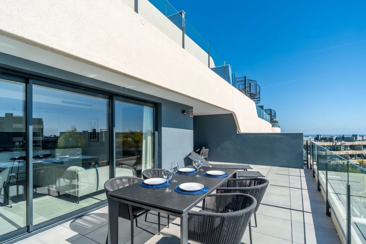 20b46786-b6c3-4c9f-85a9-1798d4b12ada