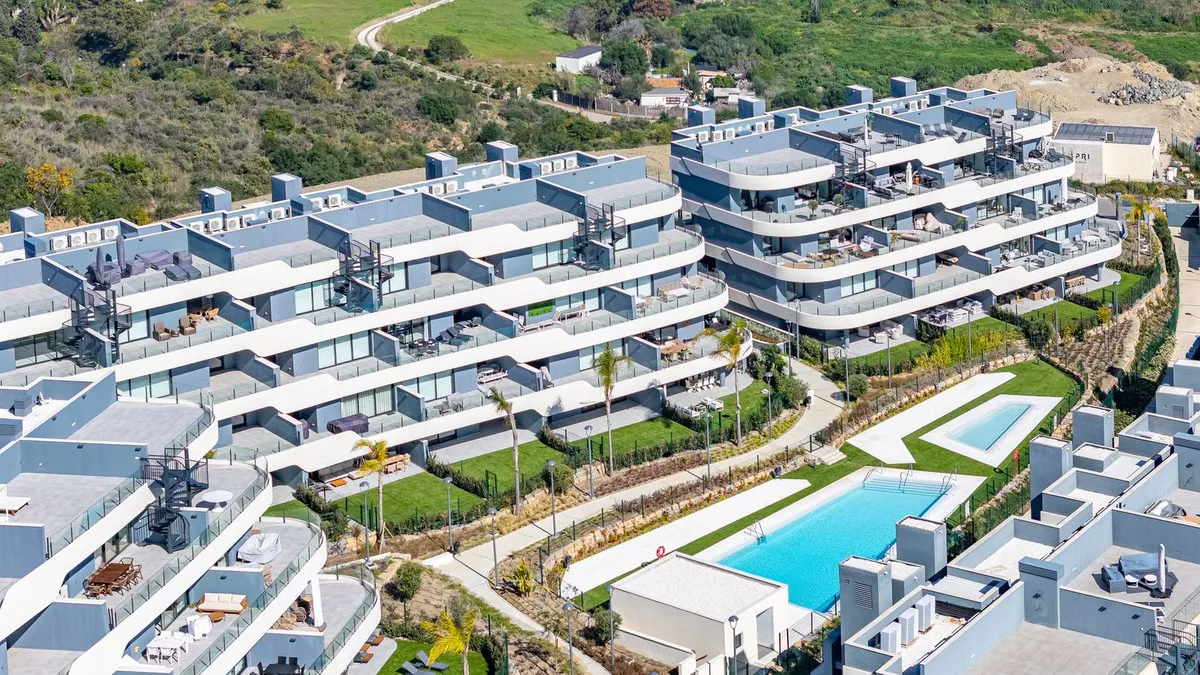 7ccad7f4-a816-40ff-adbb-a65d258dfe42