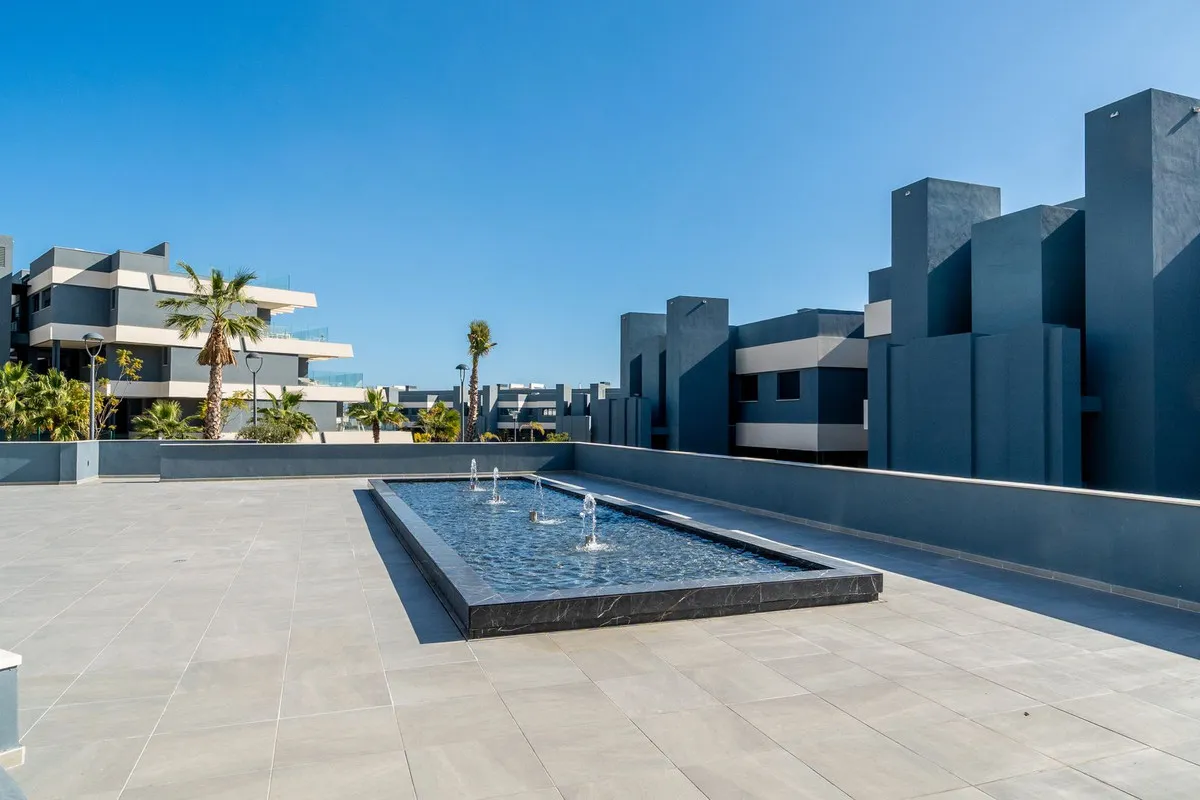 9ef63ac5-47a5-4999-87f6-6e181f050dd9