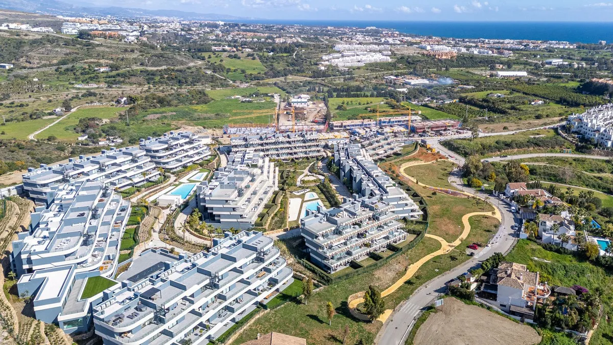 b0ab9c20-63cb-4311-8580-e895aa0f4eb6