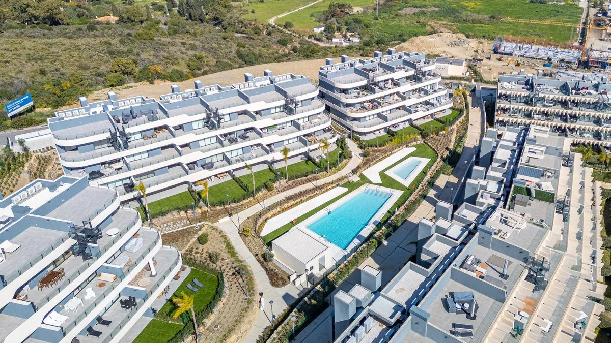 f164065d-ae6d-46f9-8aa5-f7dbabedf3f7