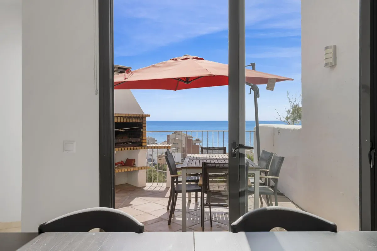 7022a8e7-786f-48cf-8b24-26704bc04d42