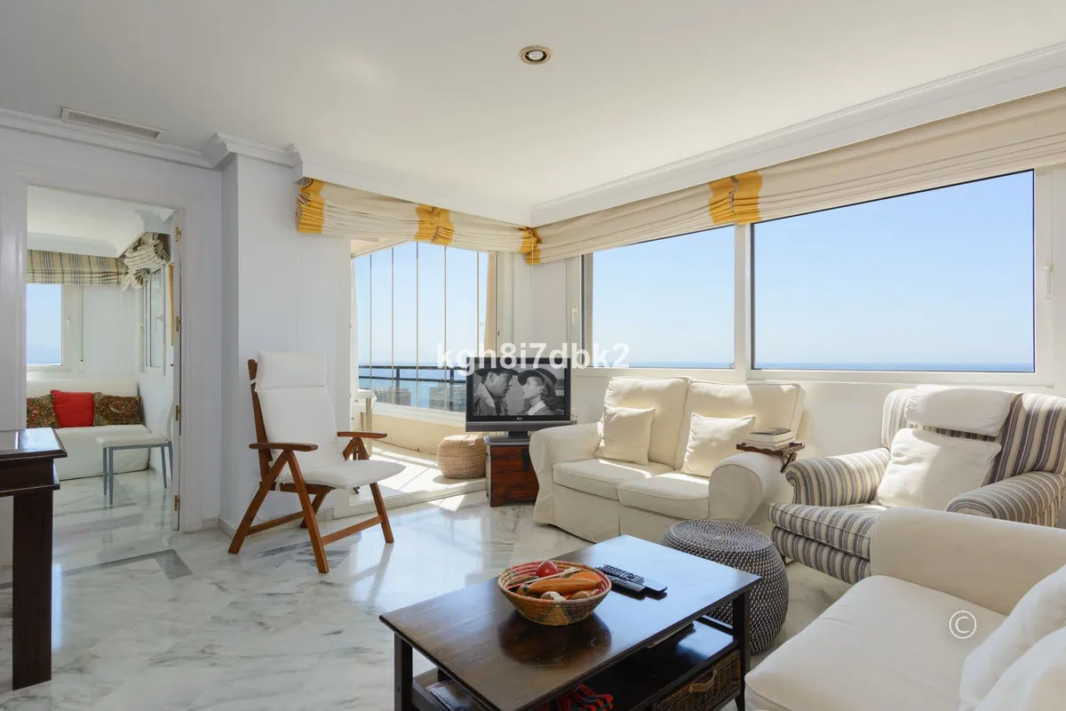 1ec352a9-c3bd-4543-906a-c26484cead98