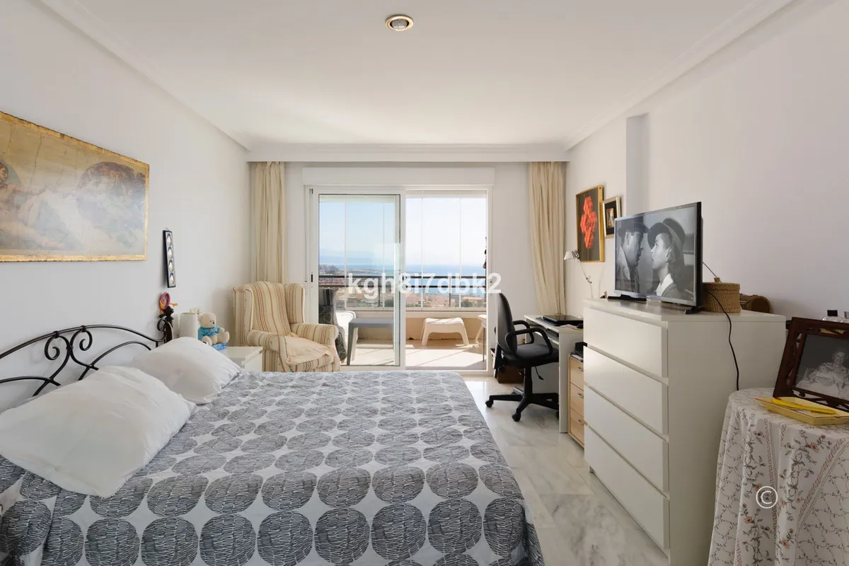 5d0ca065-71fe-4cda-ba7f-21bedabc5f7c